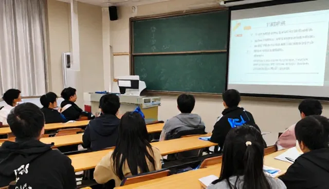 课程优化的适用条件与限制分析
